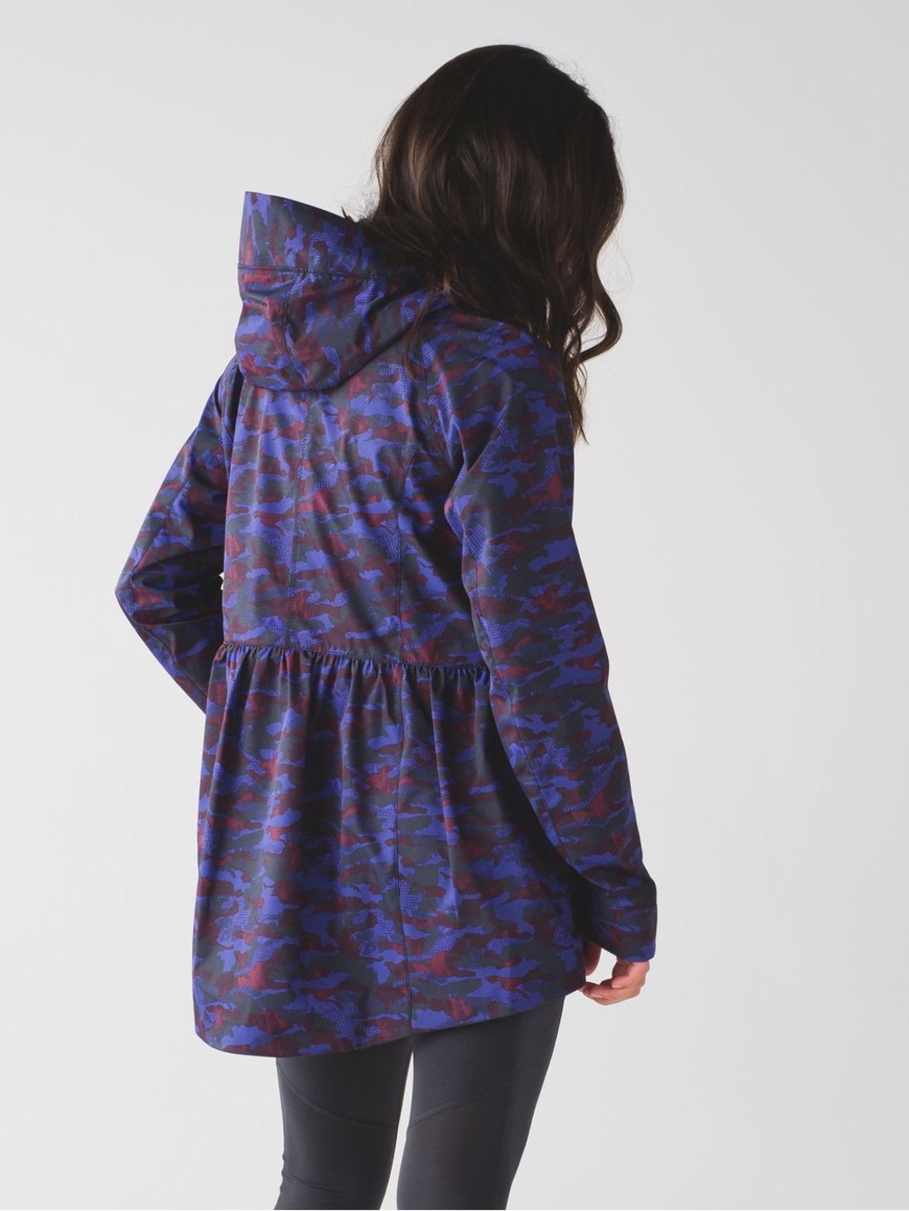 Lululemon Rain For Daze Jacket II Camo Emperor Blue Black Size 10